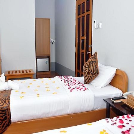 Royal Tulip Hotel Mandalay Ngoại thất bức ảnh