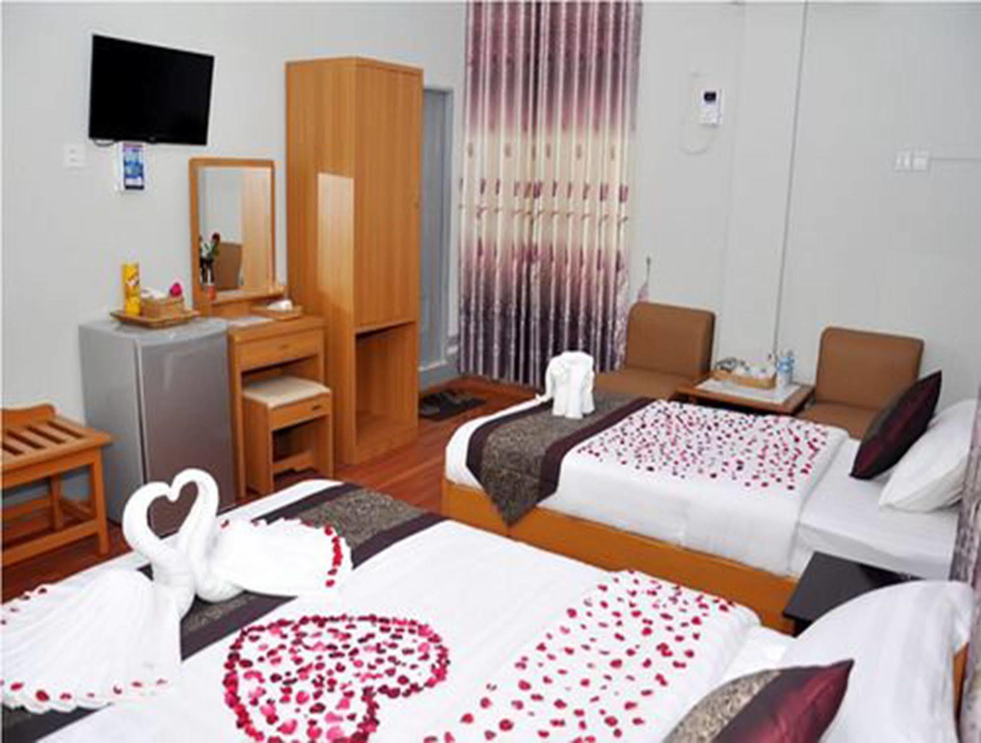 Royal Tulip Hotel Mandalay Ngoại thất bức ảnh