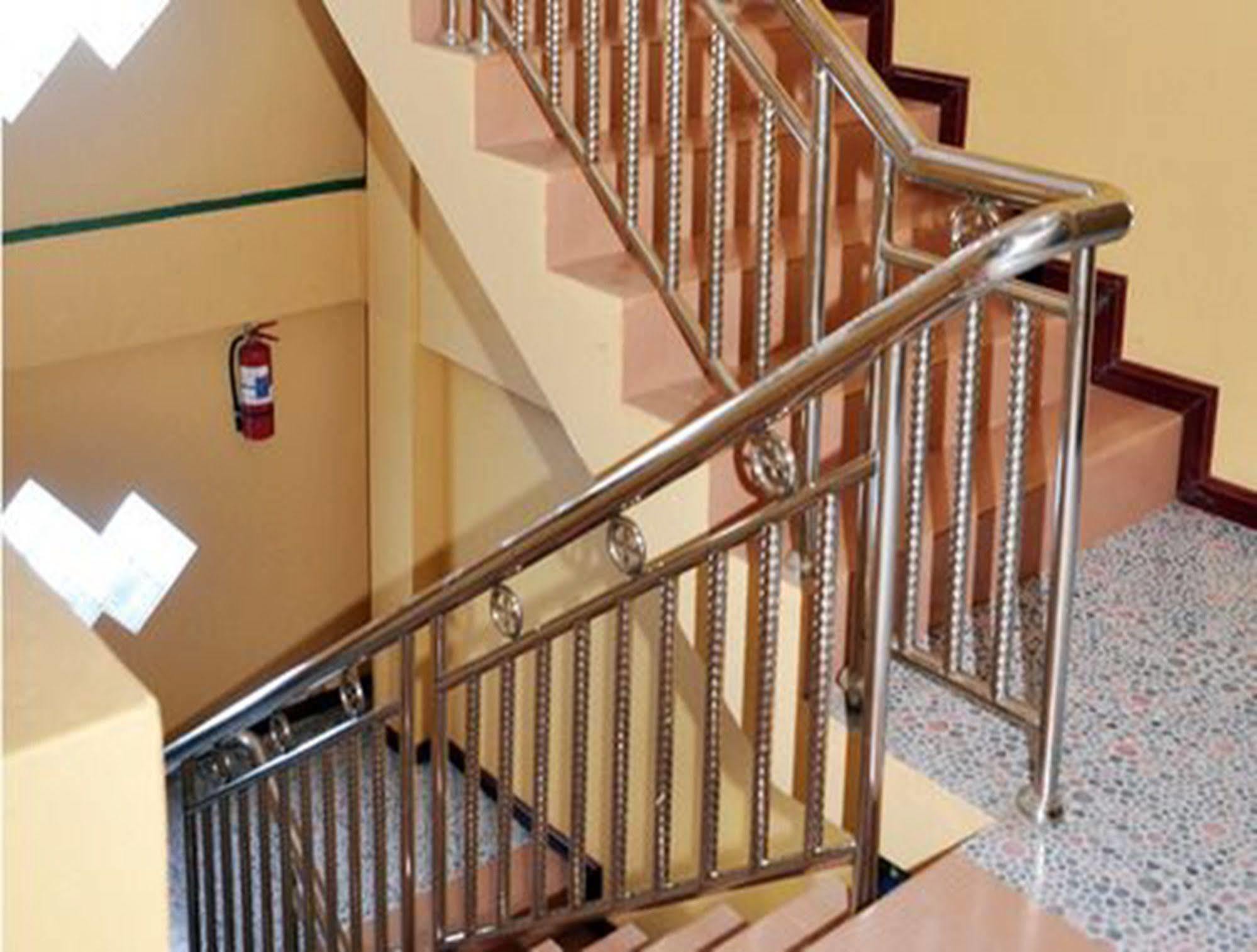 Royal Tulip Hotel Mandalay Ngoại thất bức ảnh